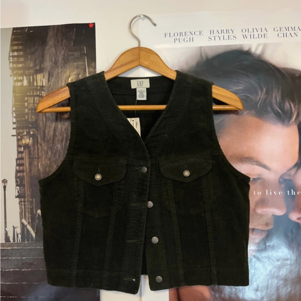 GAP Black Corduroy Women's Vest